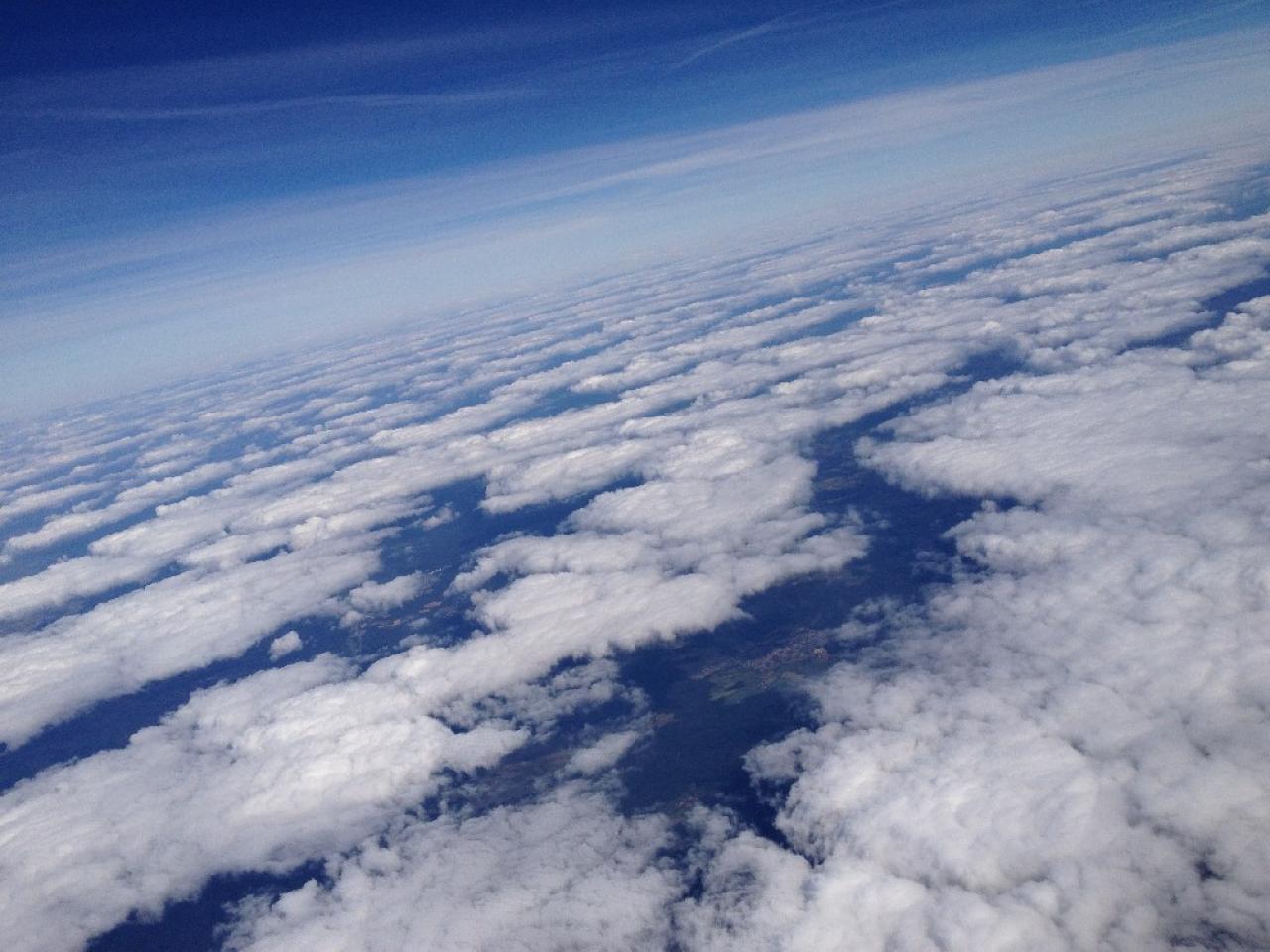 [10/09/2012] iPhone-4S-Aufnahme beim Flug in die Stratosphäre (33)