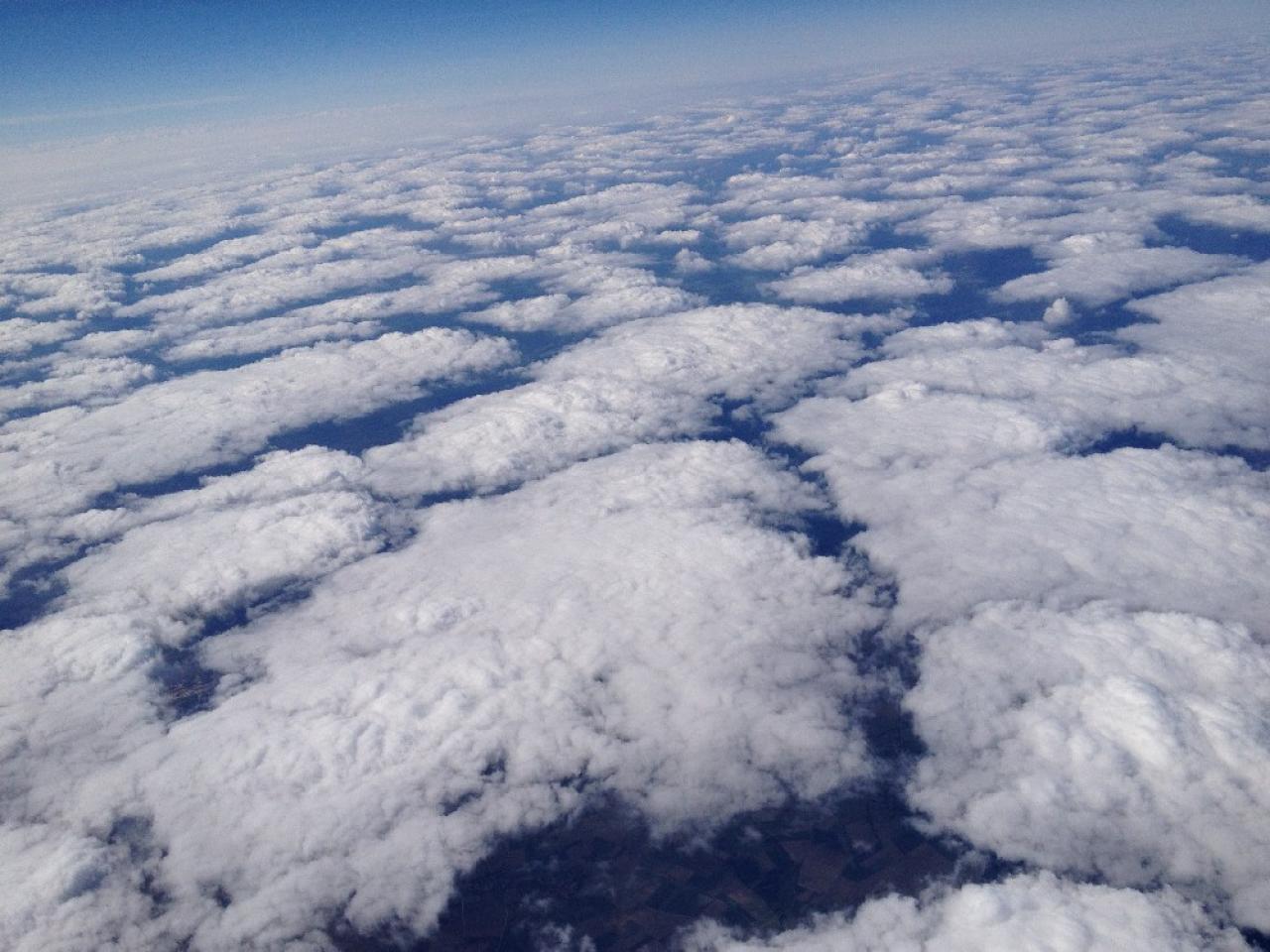 [10/09/2012] iPhone-4S-Aufnahme beim Flug in die Stratosphäre (42)