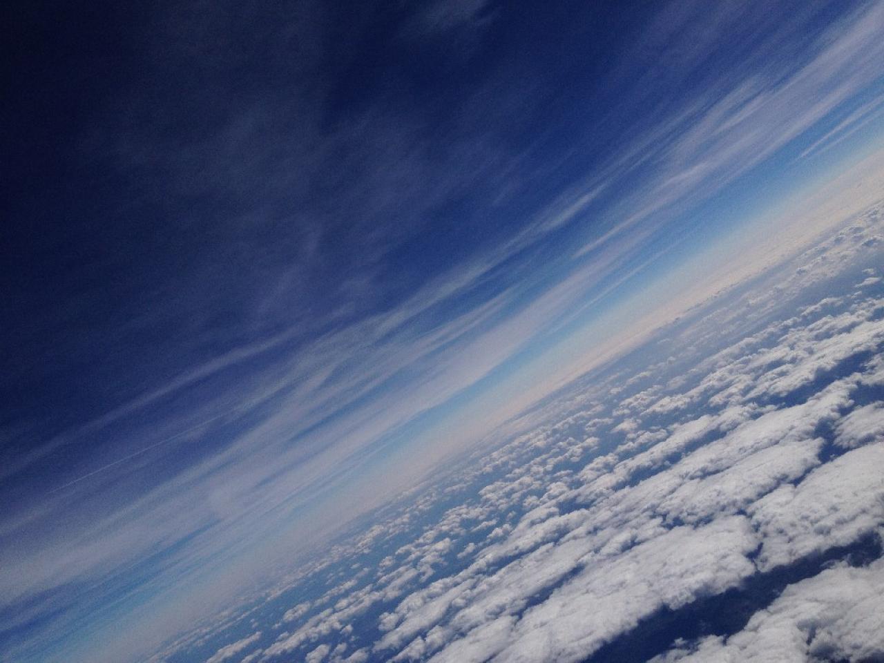 [10/09/2012] iPhone-4S-Aufnahme beim Flug in die Stratosphäre (43)