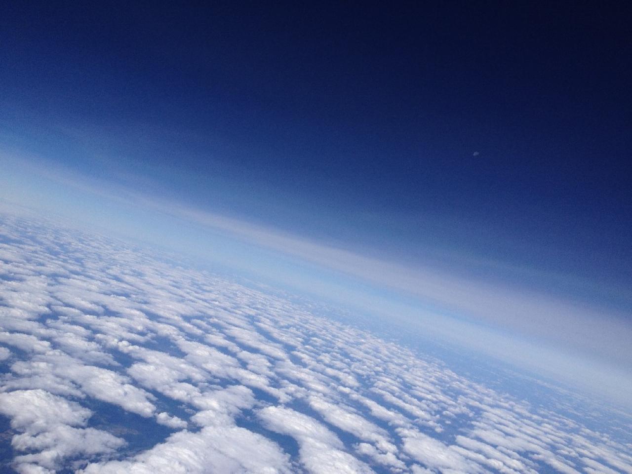 [10/09/2012] iPhone-4S-Aufnahme beim Flug in die Stratosphäre (62)