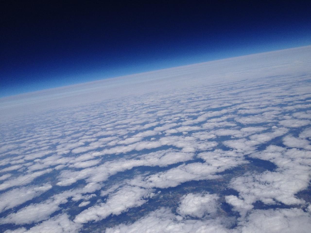 [10/09/2012] 53 Minuten nach dem Start - iPhone-4S-Aufnahme beim Flug in die Stratosphäre (100)