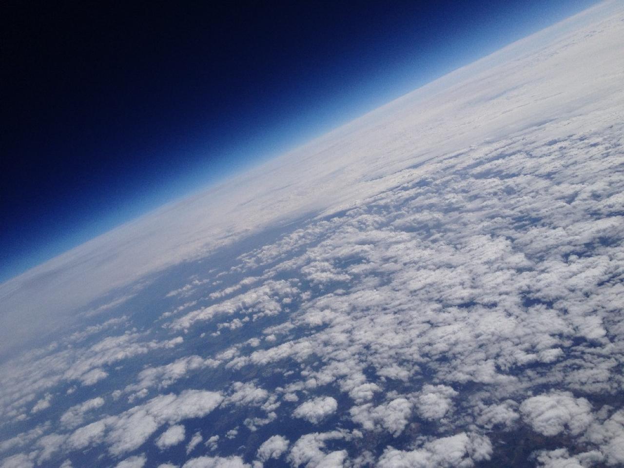 [10/09/2012] iPhone-4S-Aufnahme beim Flug in die Stratosphäre (144)