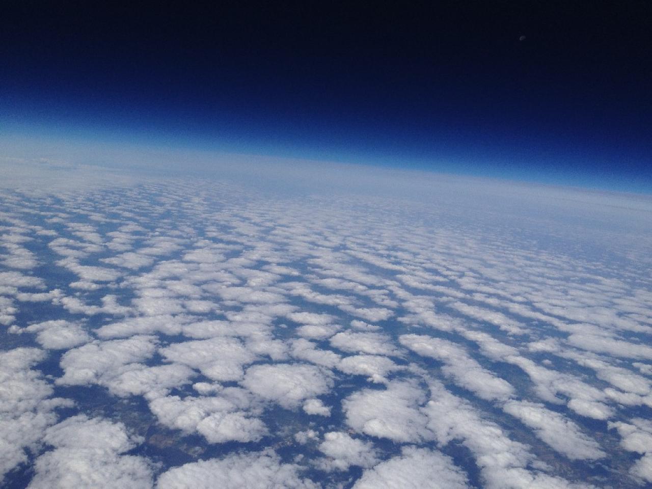 [10/09/2012] iPhone-4S-Aufnahme beim Flug in die Stratosphäre (111)