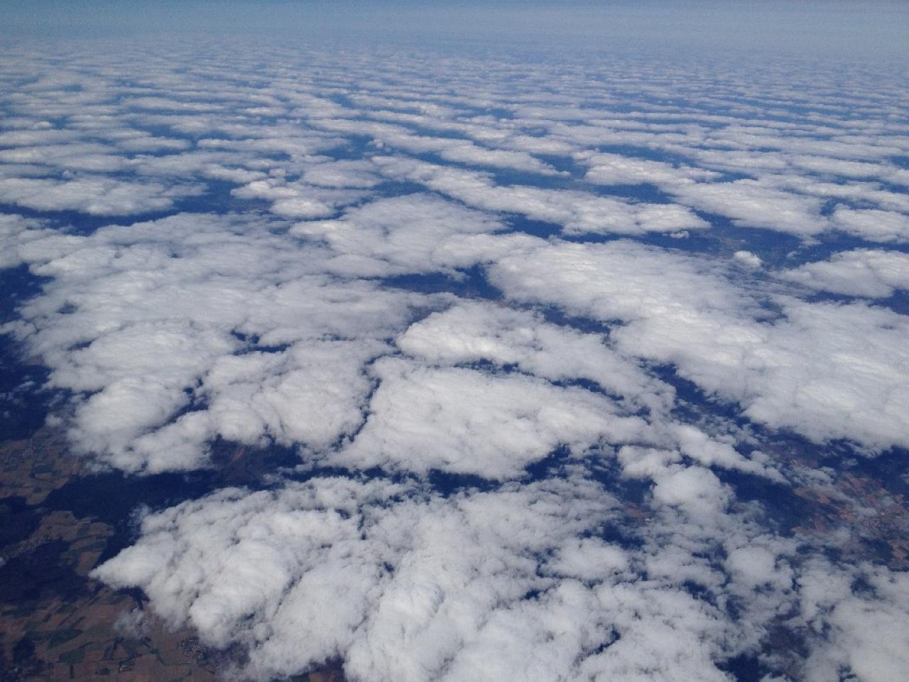[10/09/2012] iPhone-4S-Aufnahme beim Flug in die Stratosphäre (133)