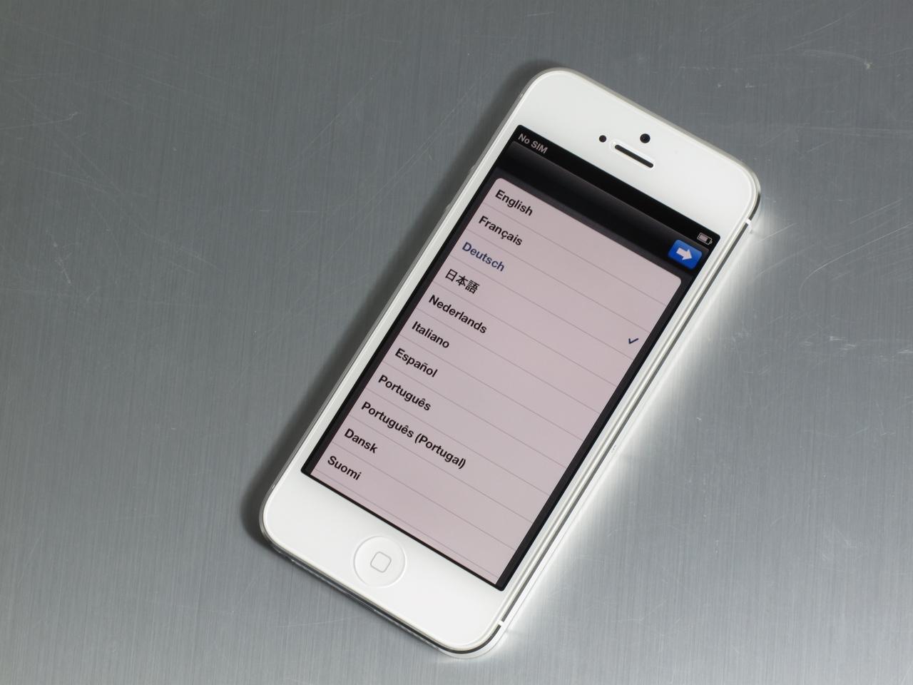 [21/09/2012] iPhone 5 im PCGH-Test - die wichtigsten Fakten zum Apple-Smartphone sind auch bei unserer Leserschaft offenbar auf großes Interesse gestoßen. Zumal wir uns auch noch mit dem ebenfalls aktualisierten IOS 6 samt der kaputten Karten-App beschäftigt haben.