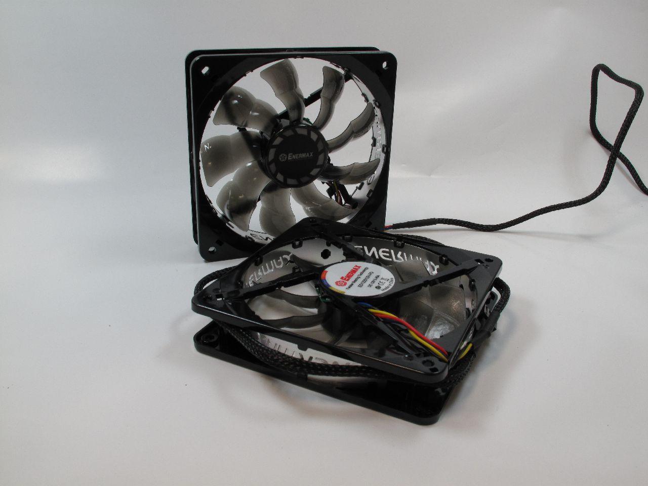 [21/09/2012] ELC120 - Enermax' neue Kompaktwasserkühlung im Test (8)