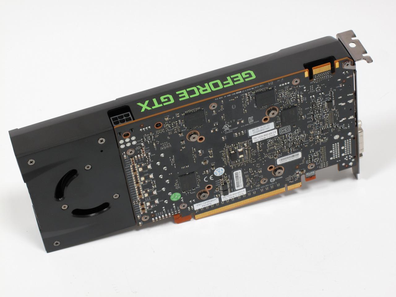 [12/09/2012] Nvidia Geforce GTX 660 Referenzdesign (Rückseite)