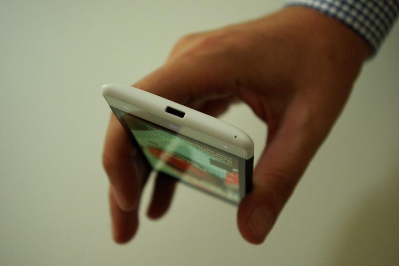 [19/09/2012] HTC bringt zwei Windows Phone 8X und HTC Windows Phone 8S (16)