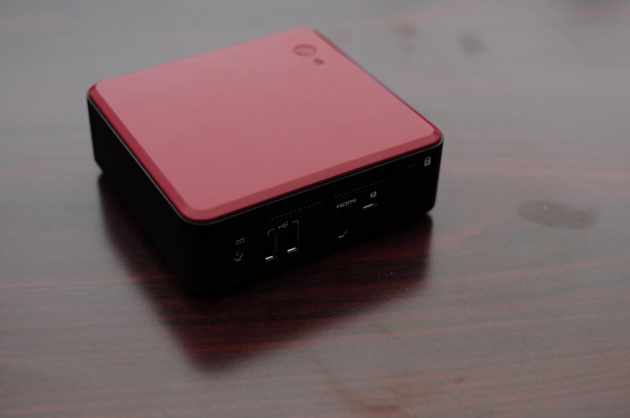 [13/09/2012] Intel IDF 2012 NUC Next Unit of Computing Mini Board und Barebone 0006