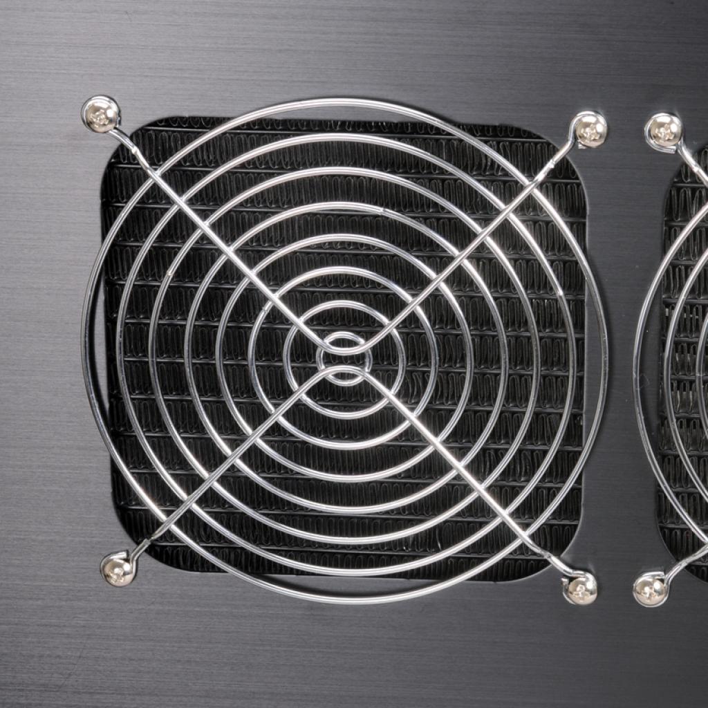 [12/09/2012] Lian Li PC-A75X (23)