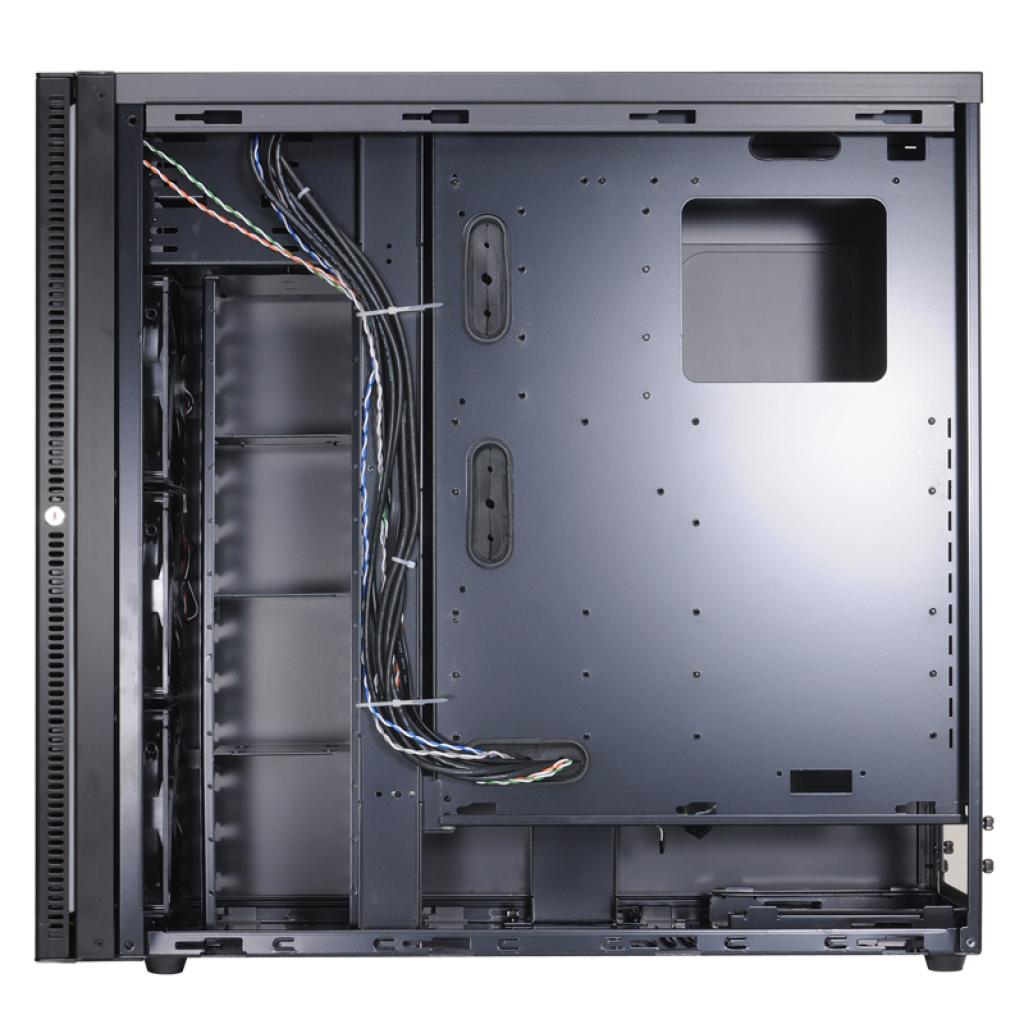 [12/09/2012] Lian Li PC-A76X (9)