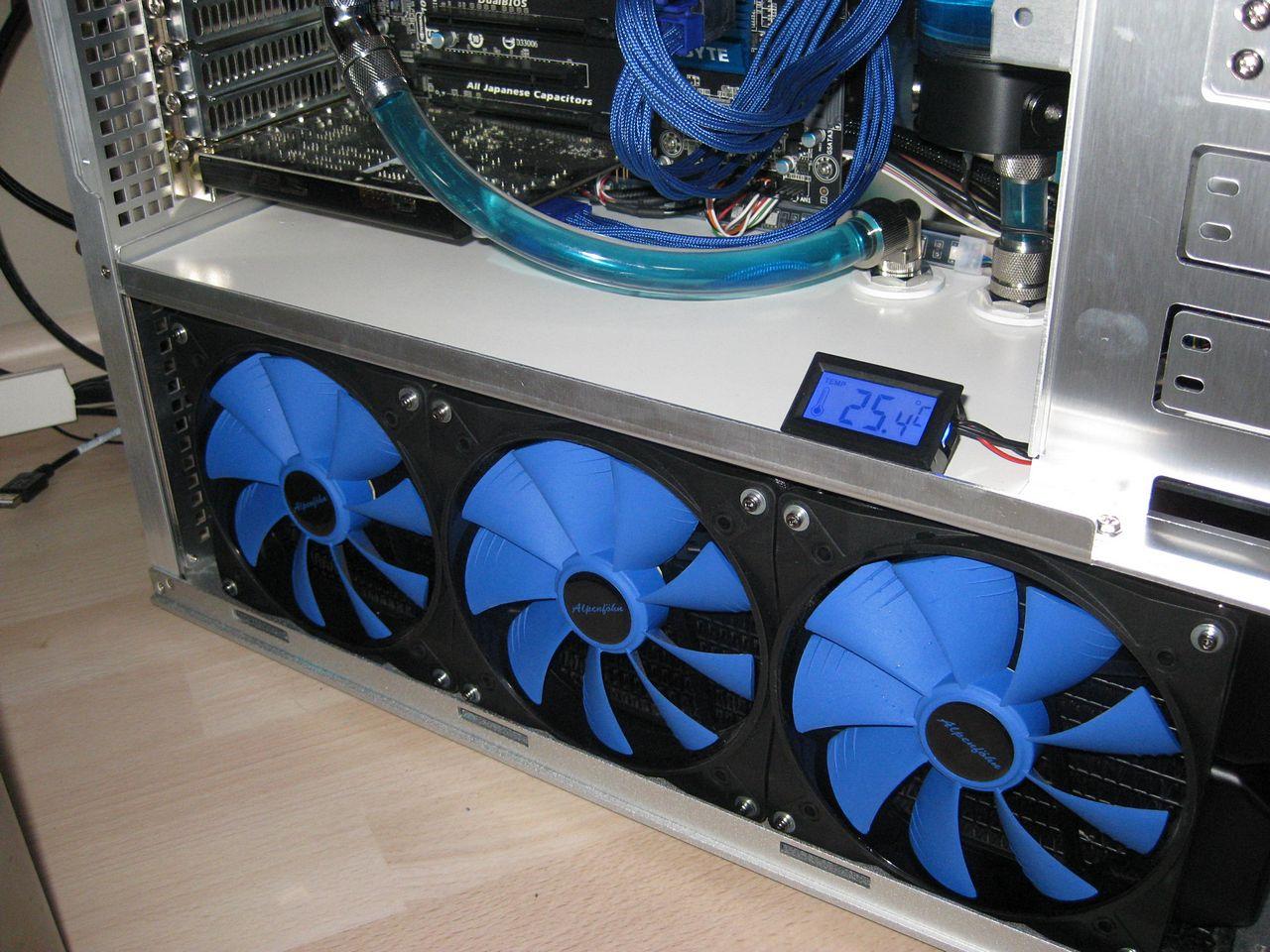[21/09/2012] Update vom 23.09.: XXL-Gehäuse, PC in Schatztruhe und irre Casecons (33)