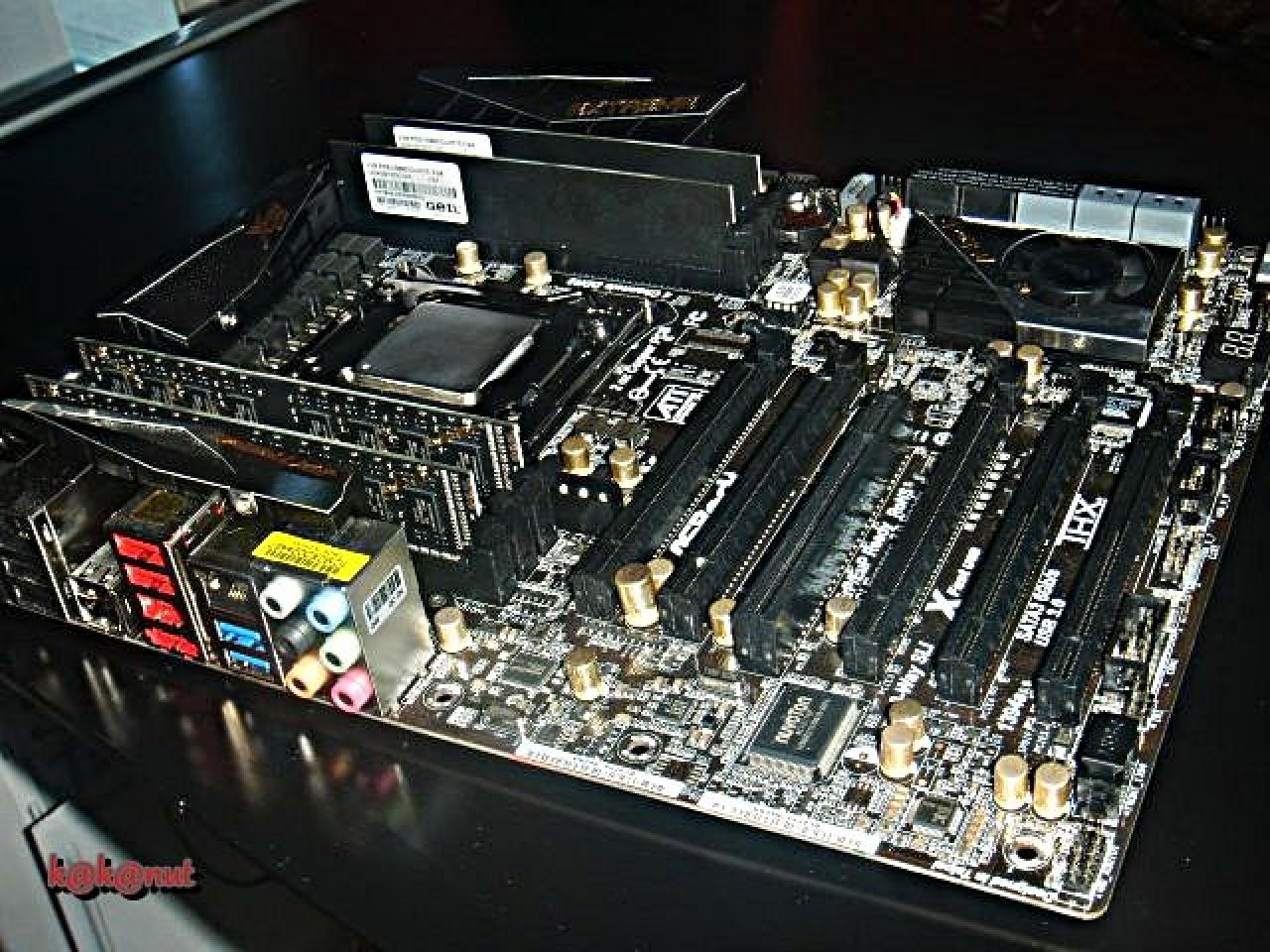 [07/09/2012] Update vom 08.09. mit Dual-Sockel-Monstern im XXL-Format (22)