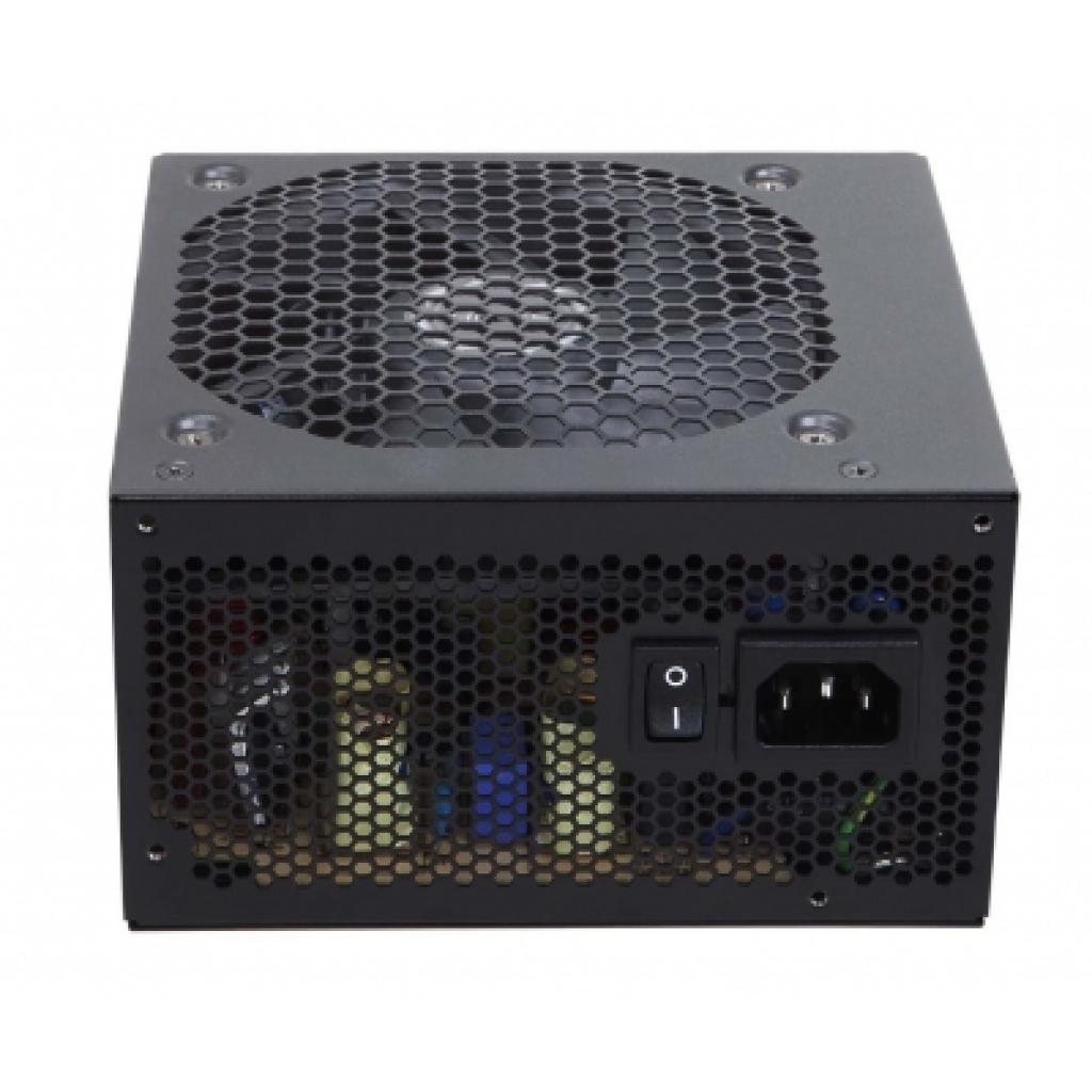 [21/09/2012] Antec stellt neue Einsteiger-Netzteile mit 450 und 550 Watt vor (1)