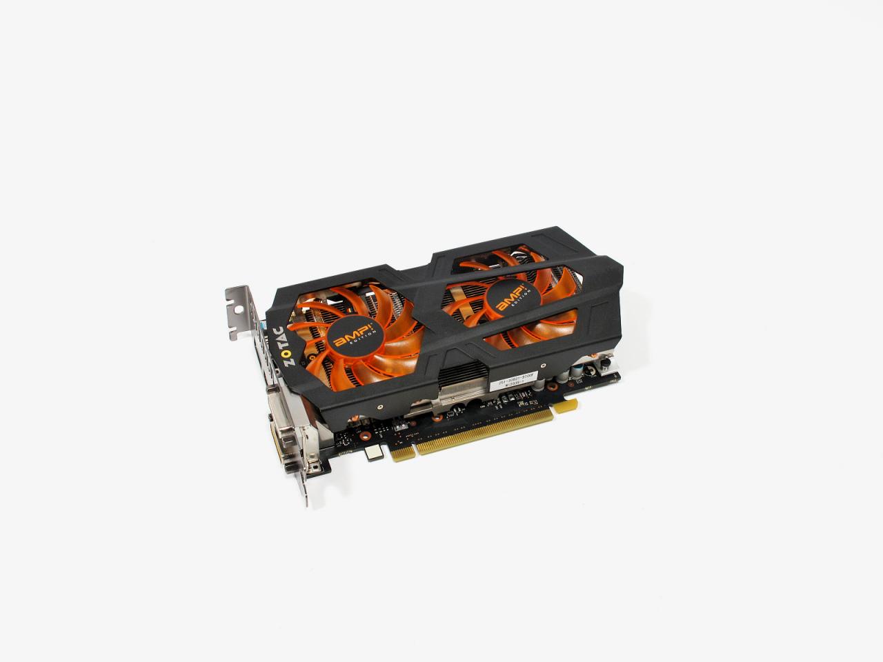 [28/09/2012] Zotac Geforce GTX 660: Kompakte Maße und als AMP-Edition die schnellste GTX 660 - Test in der Jubiläums-PCGH 11/2012.