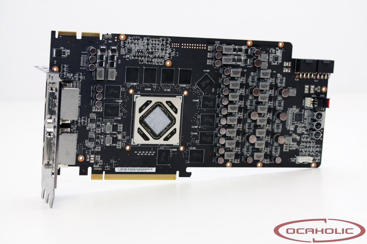 [13/09/2012] Asus zeigt die ROG Matrix HD 7970 Platinum - mit Unboxing-Bildern (10)