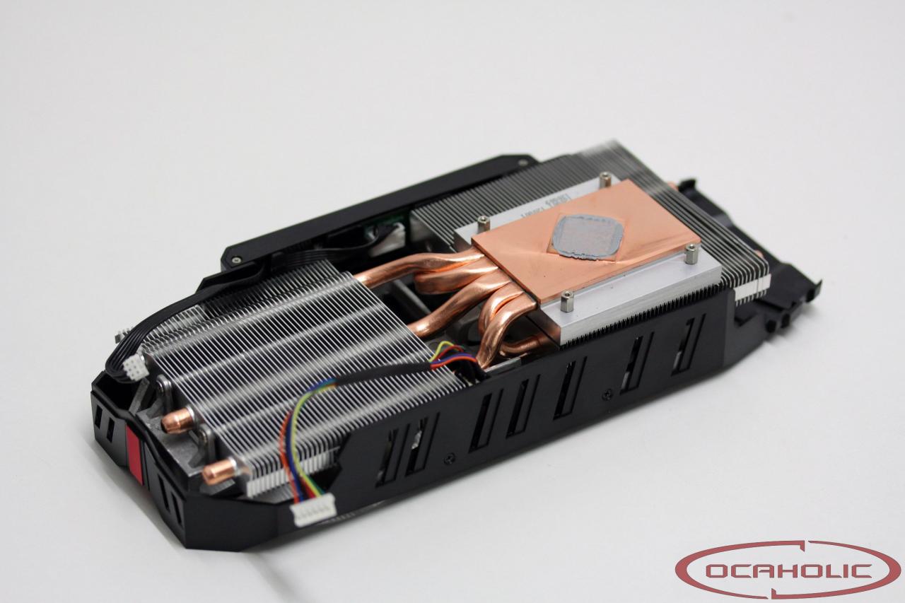 [13/09/2012] Asus zeigt die ROG Matrix HD 7970 Platinum - mit Unboxing-Bildern (9)