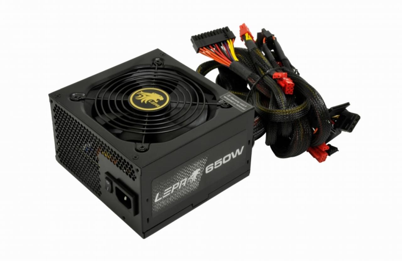 [20/09/2012] Lepa stellt neues 650-Watt-Netzteil vor (1)
