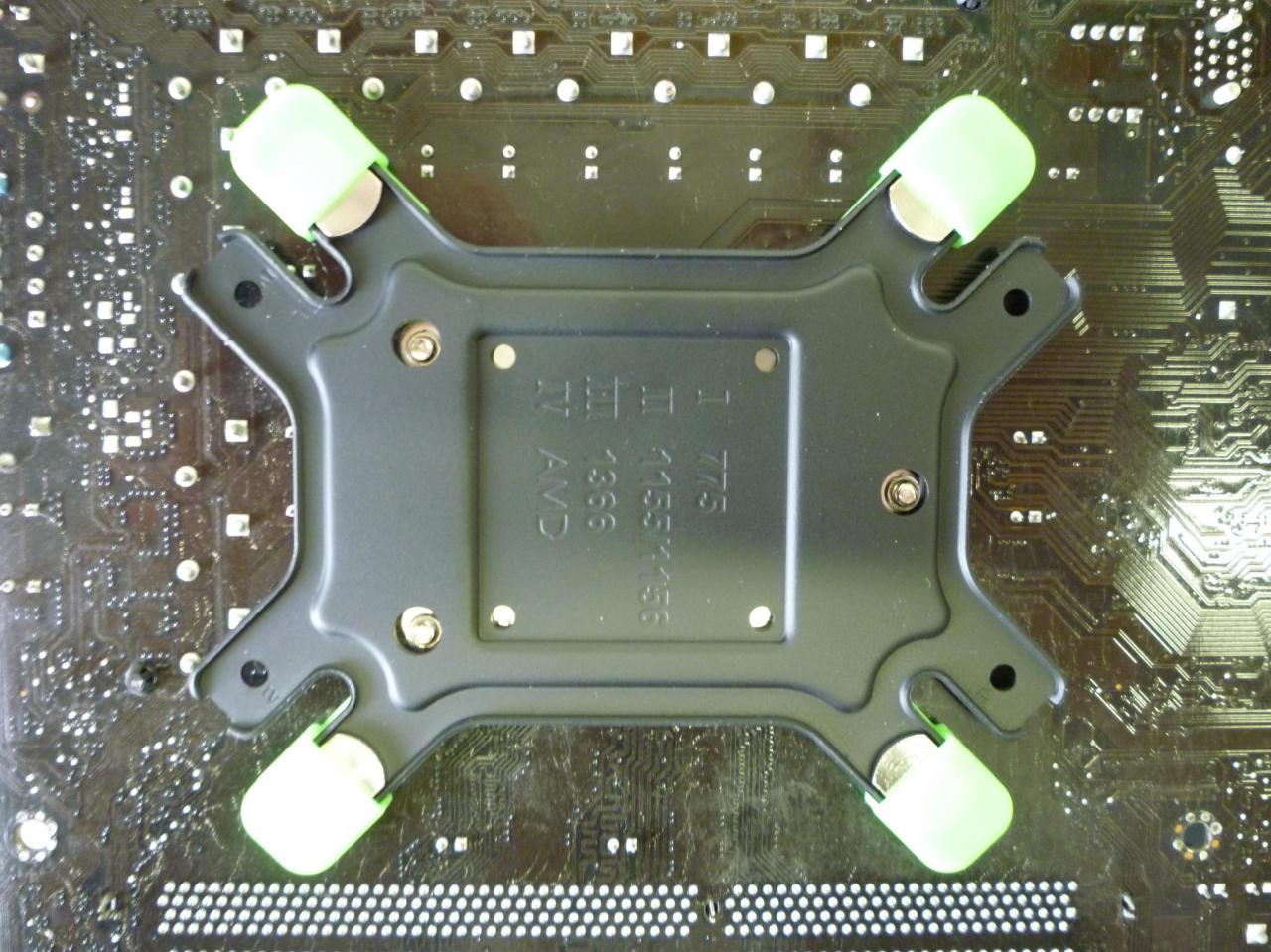 [13/09/2012] Lesertest zum EKL Alpenföhn Shamrock Edition - Was leistet der CPU-Kühler? (38)