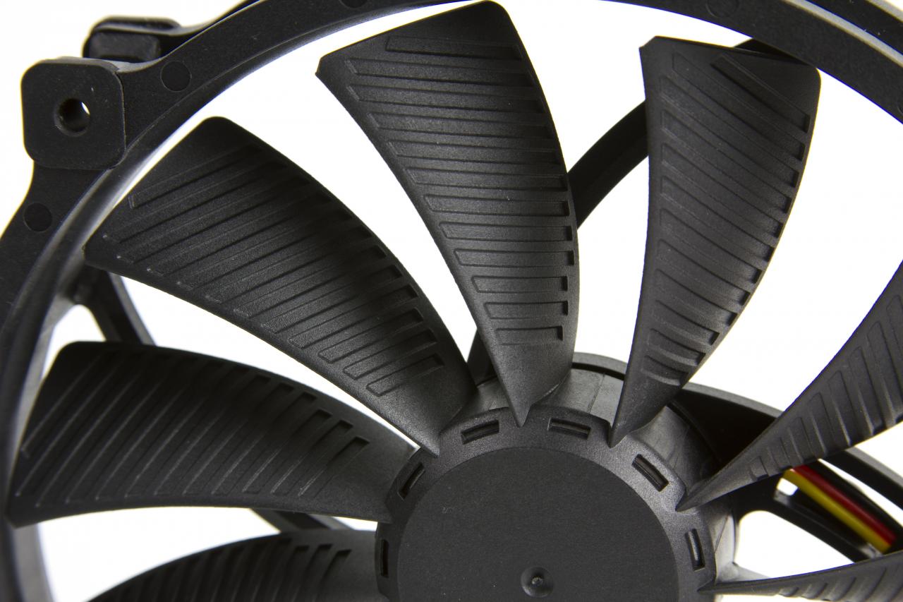 [17/09/2012] Scythe erweitert Glide-Stream-Serie um 140-mm-Modelle (1)