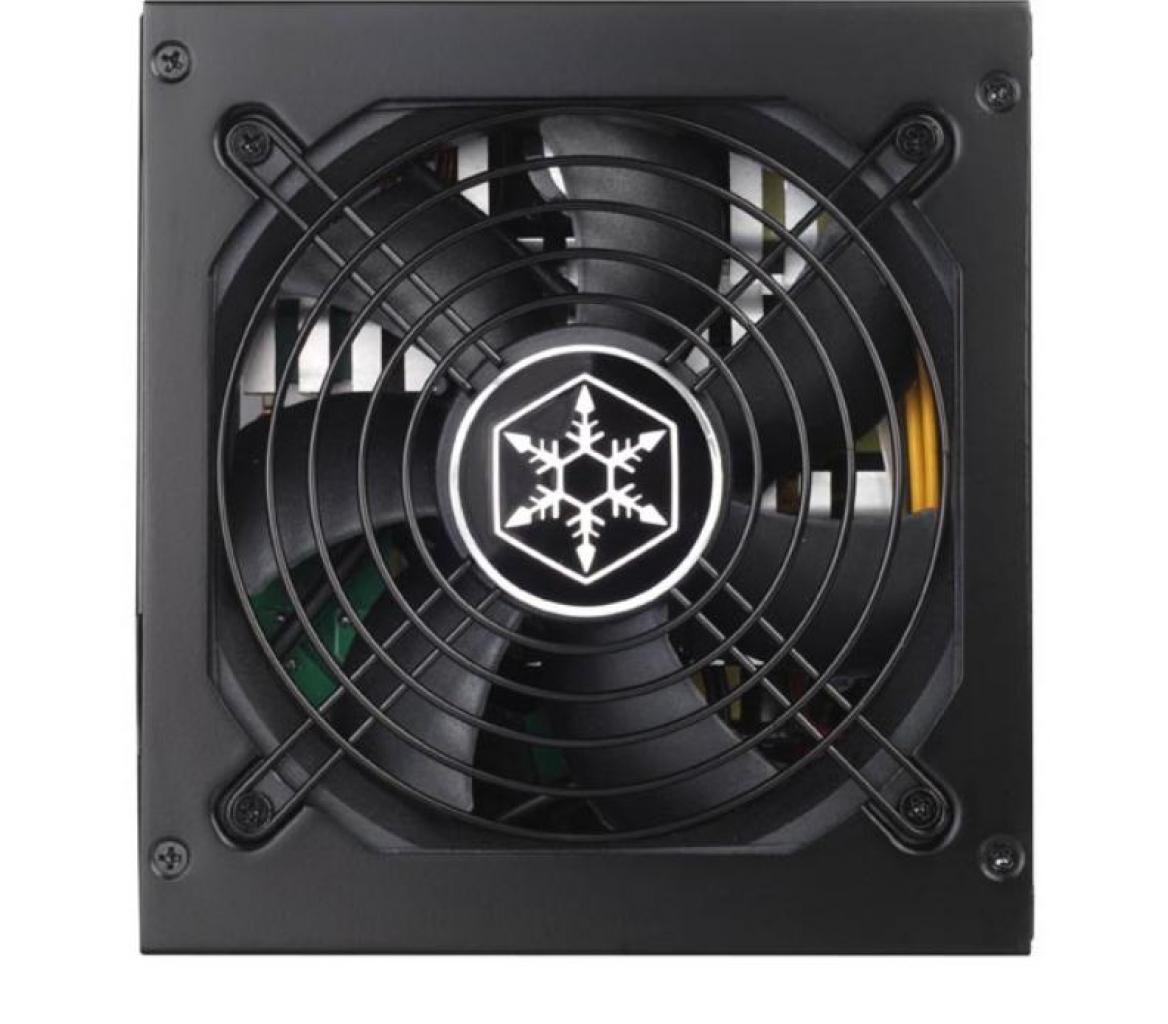[13/09/2012] Silverstone Strider-Serie wird um ST55F-G und ST65F-G erweitert (3)