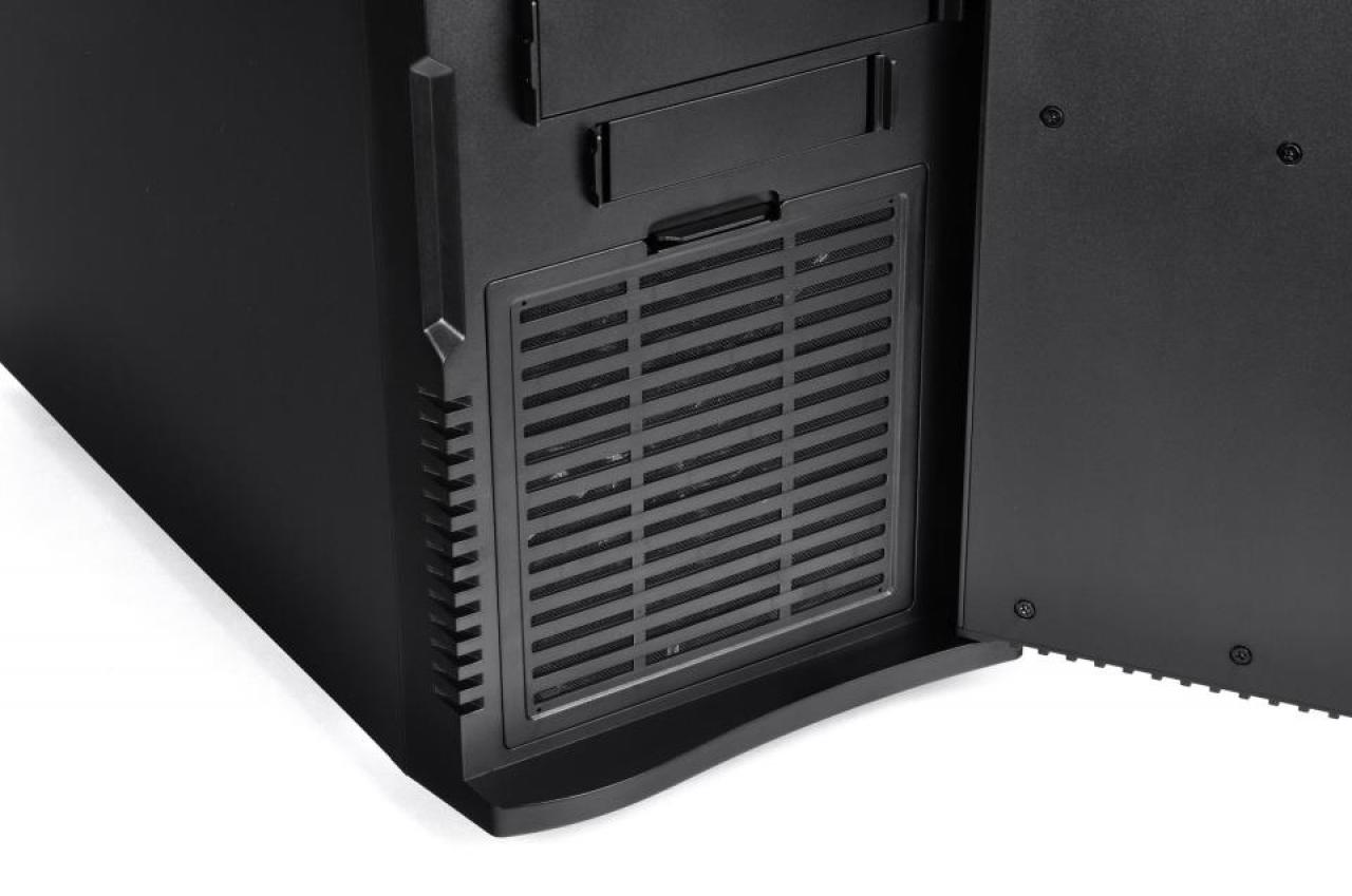 [20/09/2012] Thermaltake Soprano (14)