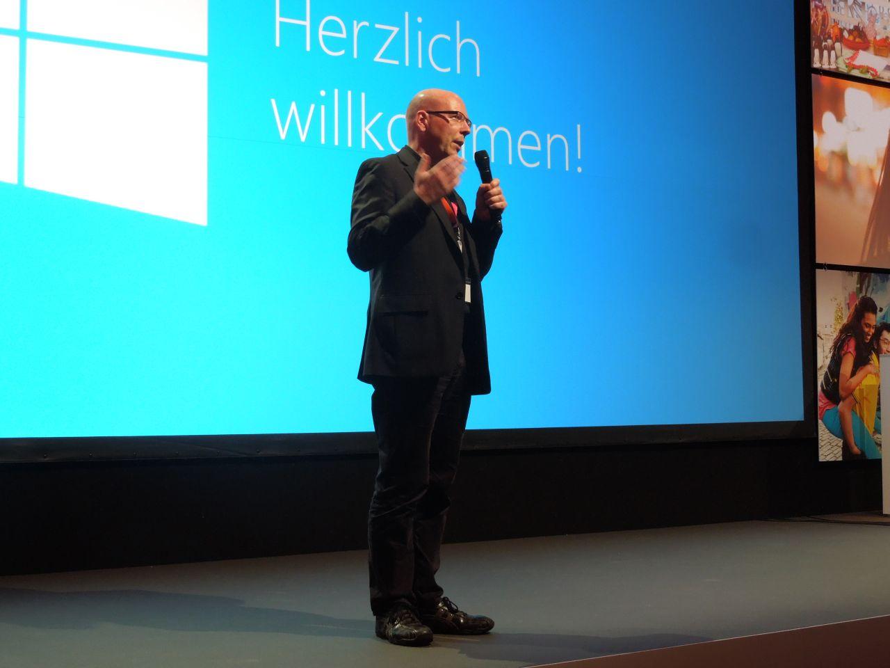 [25/10/2012] Windows 8: Trial-Applikationen lassen sich mit Hilfe eines Programms zu Vollversionen umwandeln (132)