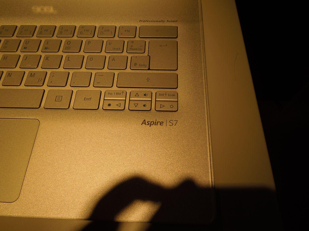 [25/10/2012] Windows 8: Trial-Applikationen lassen sich mit Hilfe eines Programms zu Vollversionen umwandeln (85)