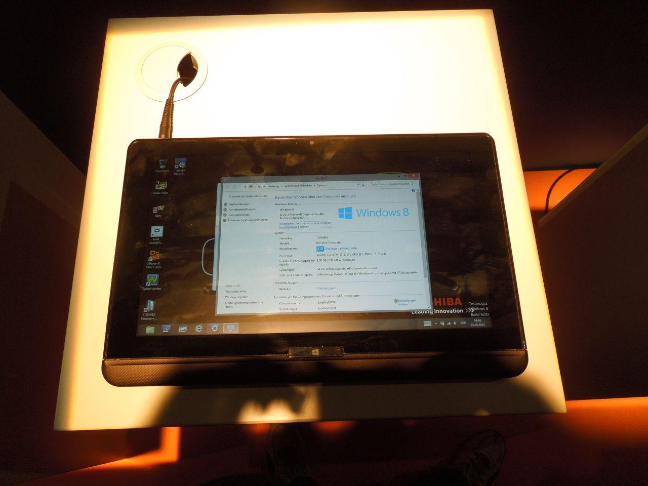 [25/10/2012] Windows 8: Trial-Applikationen lassen sich mit Hilfe eines Programms zu Vollversionen umwandeln (93)
