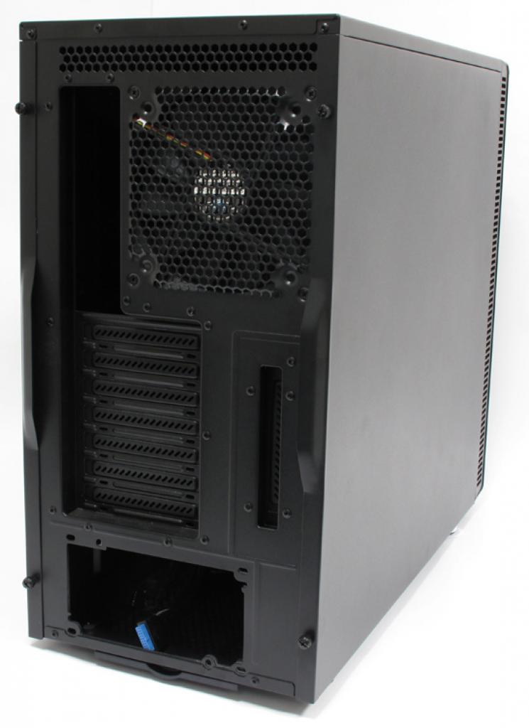 [17/10/2012] Fractal Design Define R4 PCGH-Edition (24)