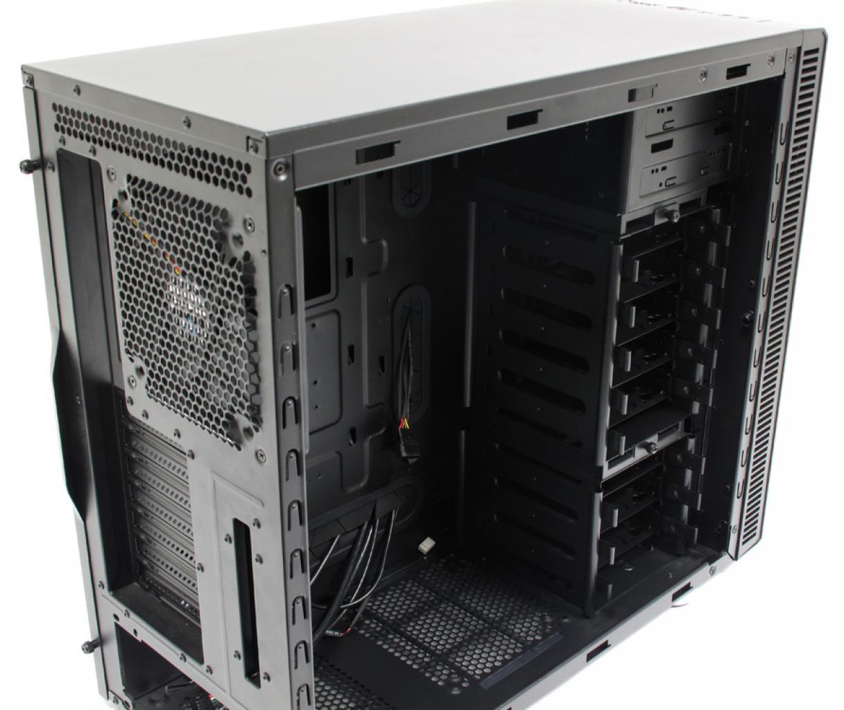 [17/10/2012] Fractal Design Define R4 PCGH-Edition (31)