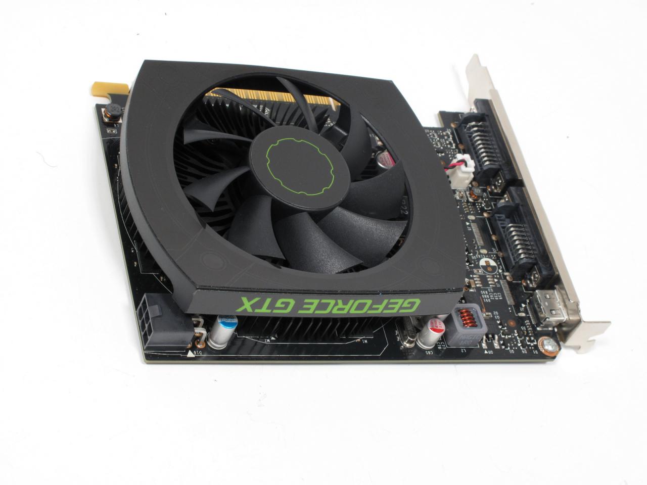 [05/10/2012] Geforce GTX 650 Ti im Nvidia-Referenzdesign (6)