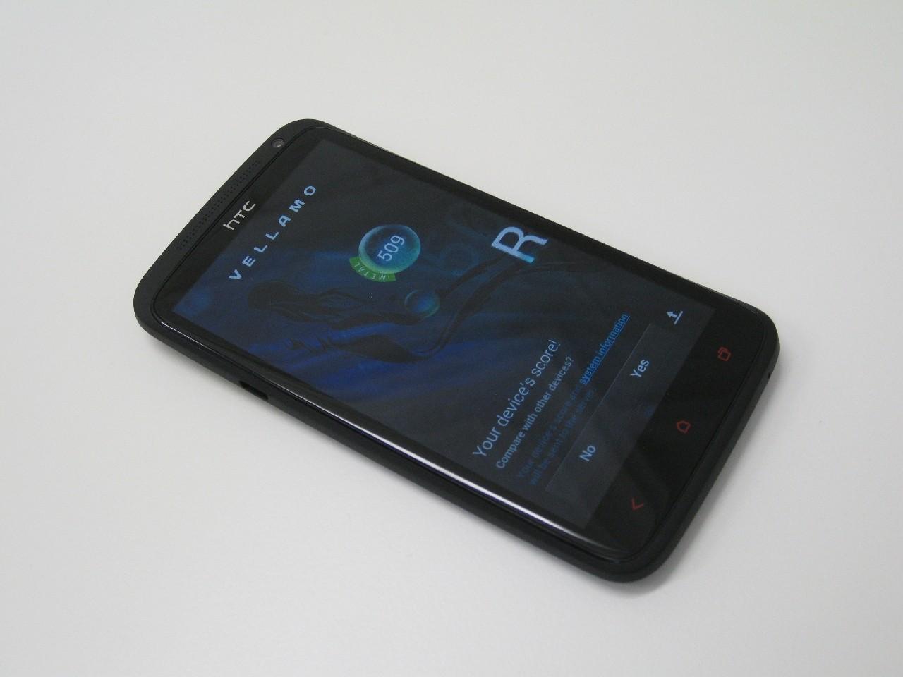 [01/10/2012] HTC One X+ im Hands-on-Test: Neues High-End-Smartphone mit Android 4.1 Jelly Bean und Tegra 3+ (2)