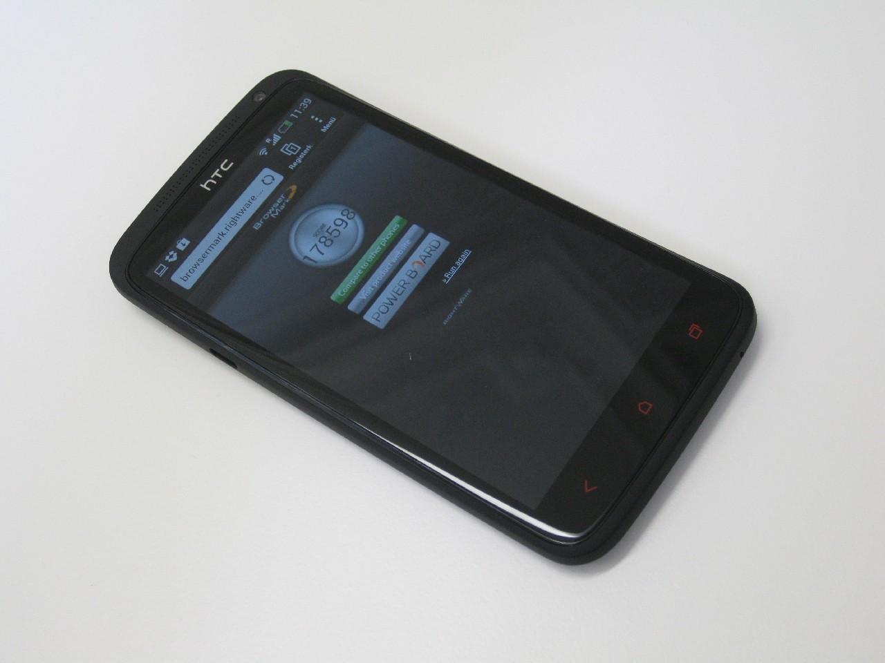 [01/10/2012] HTC One X+ im Hands-on-Test: Neues High-End-Smartphone mit Android 4.1 Jelly Bean und Tegra 3+ (6)