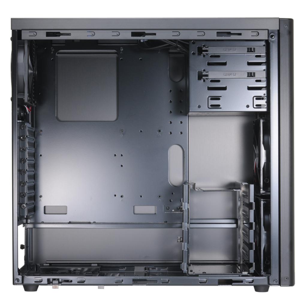 [02/10/2012] Lian Li präsentiert neuen Midi Tower: PC-7H (8)