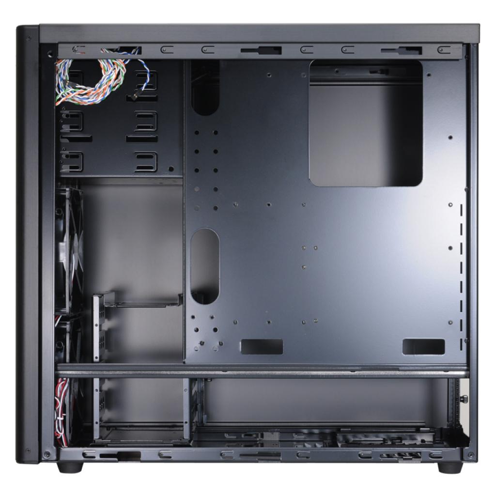 [02/10/2012] Lian Li präsentiert neuen Midi Tower: PC-7H (9)