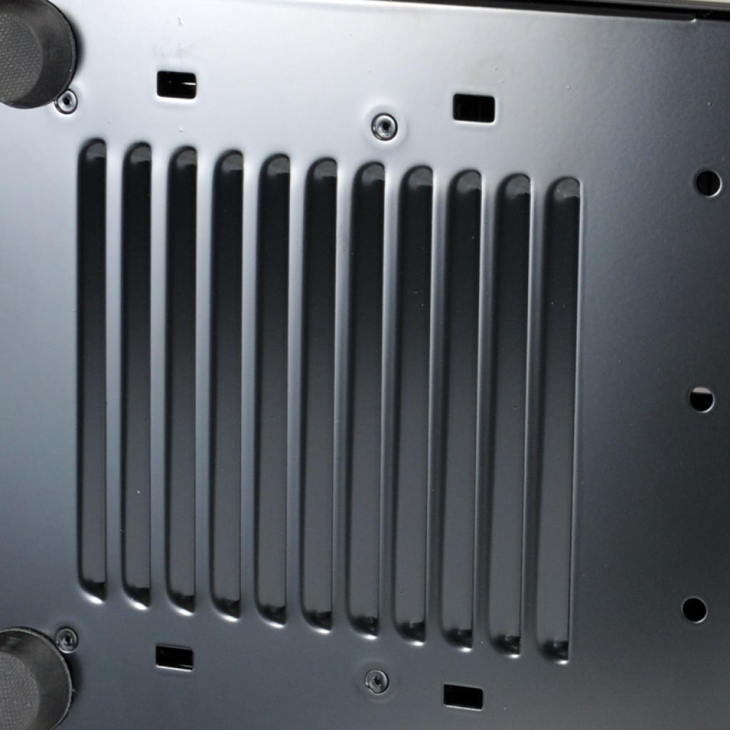 [02/10/2012] Lian Li startet weltweiten Modding-Contest zum PC-7H (13)