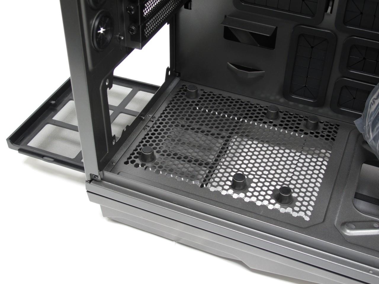 [15/10/2012] Hands-on-Test: Big-Tower NZXT Phantom 820 (4)