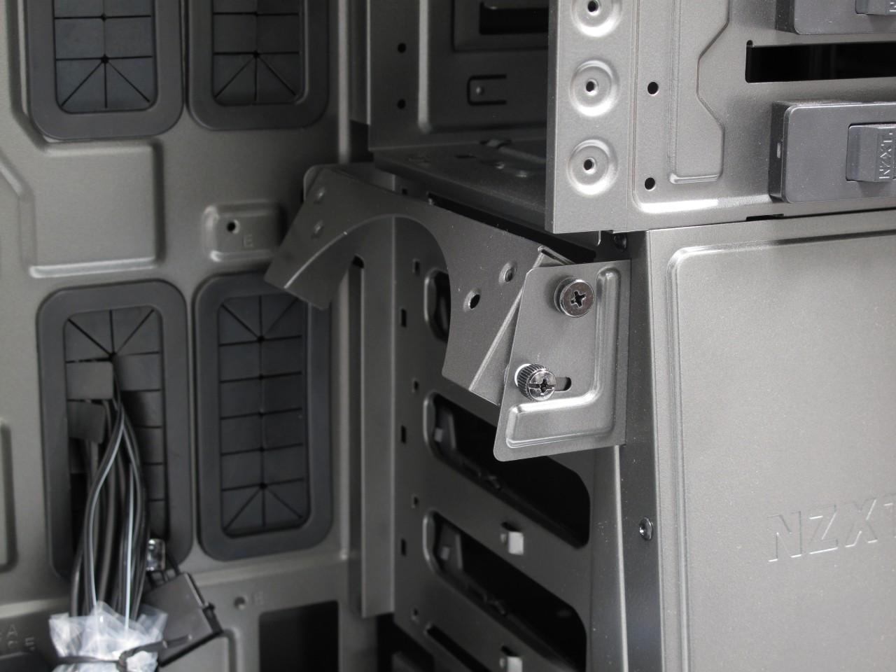 [15/10/2012] Hands-on-Test: Big-Tower NZXT Phantom 820 (8)