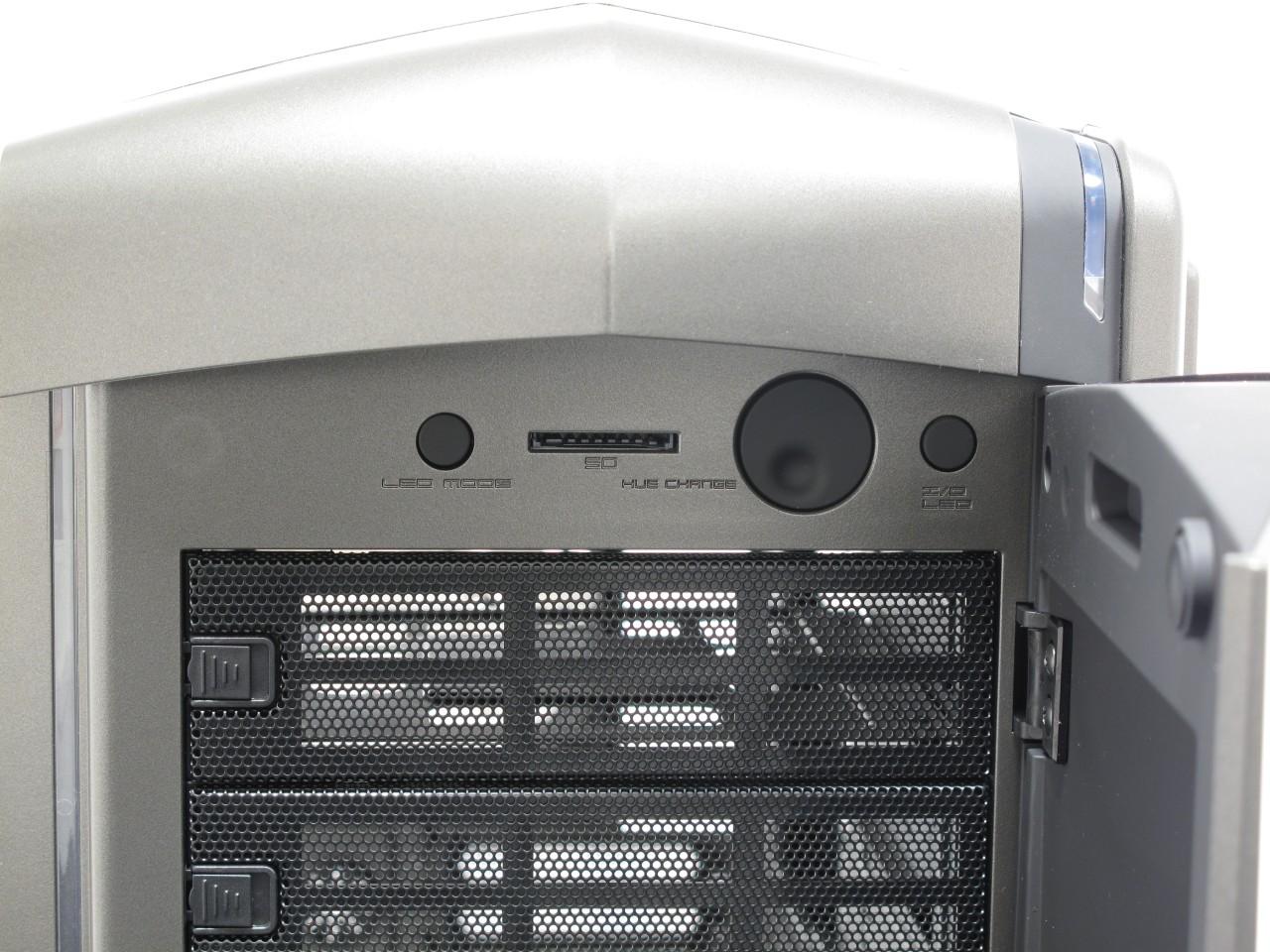 [15/10/2012] Hands-on-Test: Big-Tower NZXT Phantom 820 (11)