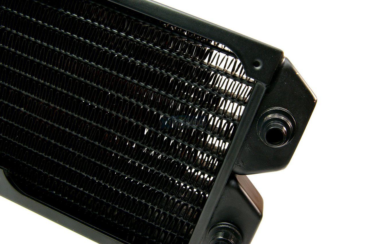 [15/10/2012] Cooler Master Eisberg Prestige 120L/240L: Vorabtest der Wasserkühlungen im PCGHX-Forum (15)