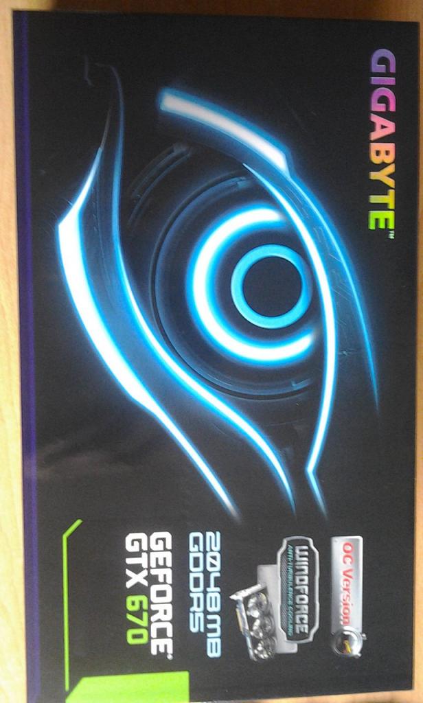 [02/10/2012] Update vom 03.10. mit Fermi-Prototyp, 3dfx-Basteleien und High-End-Boliden (27)