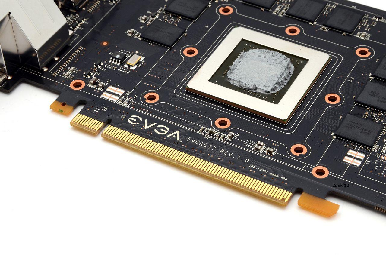 [02/10/2012] Update vom 03.10. mit Fermi-Prototyp, 3dfx-Basteleien und High-End-Boliden (18)