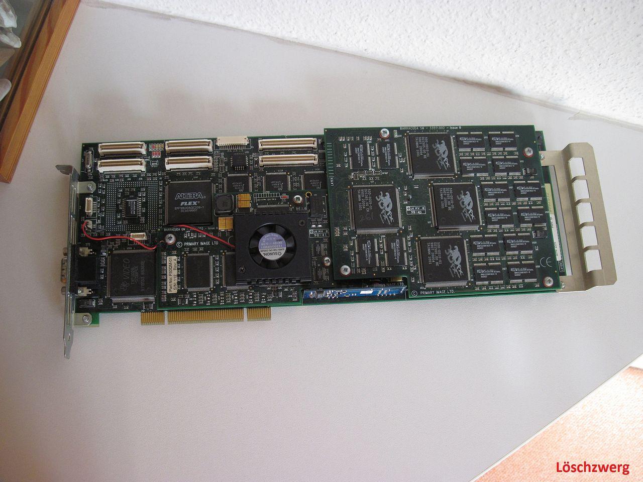 [02/10/2012] Update vom 03.10. mit Fermi-Prototyp, 3dfx-Basteleien und High-End-Boliden (58)