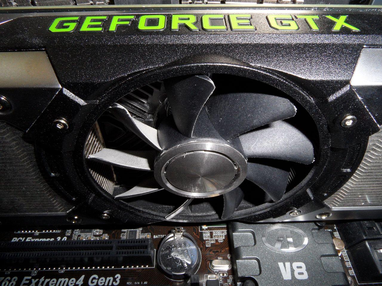[02/10/2012] Update vom 03.10. mit Fermi-Prototyp, 3dfx-Basteleien und High-End-Boliden (94)