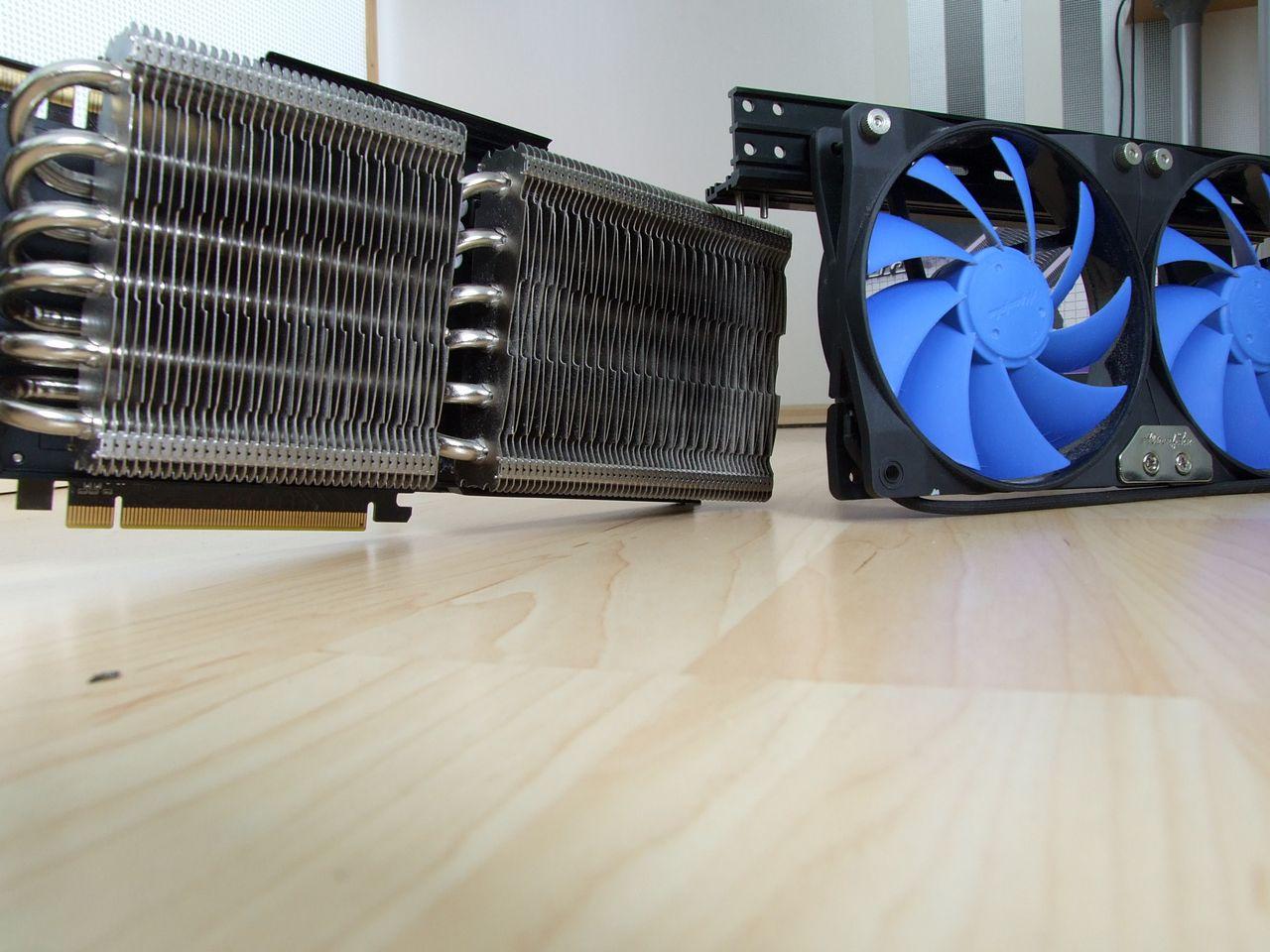 [12/10/2012] Update vom 14.10. mit neuen Luftkühlungen und cool in Szene gesetzter Hardware (13)