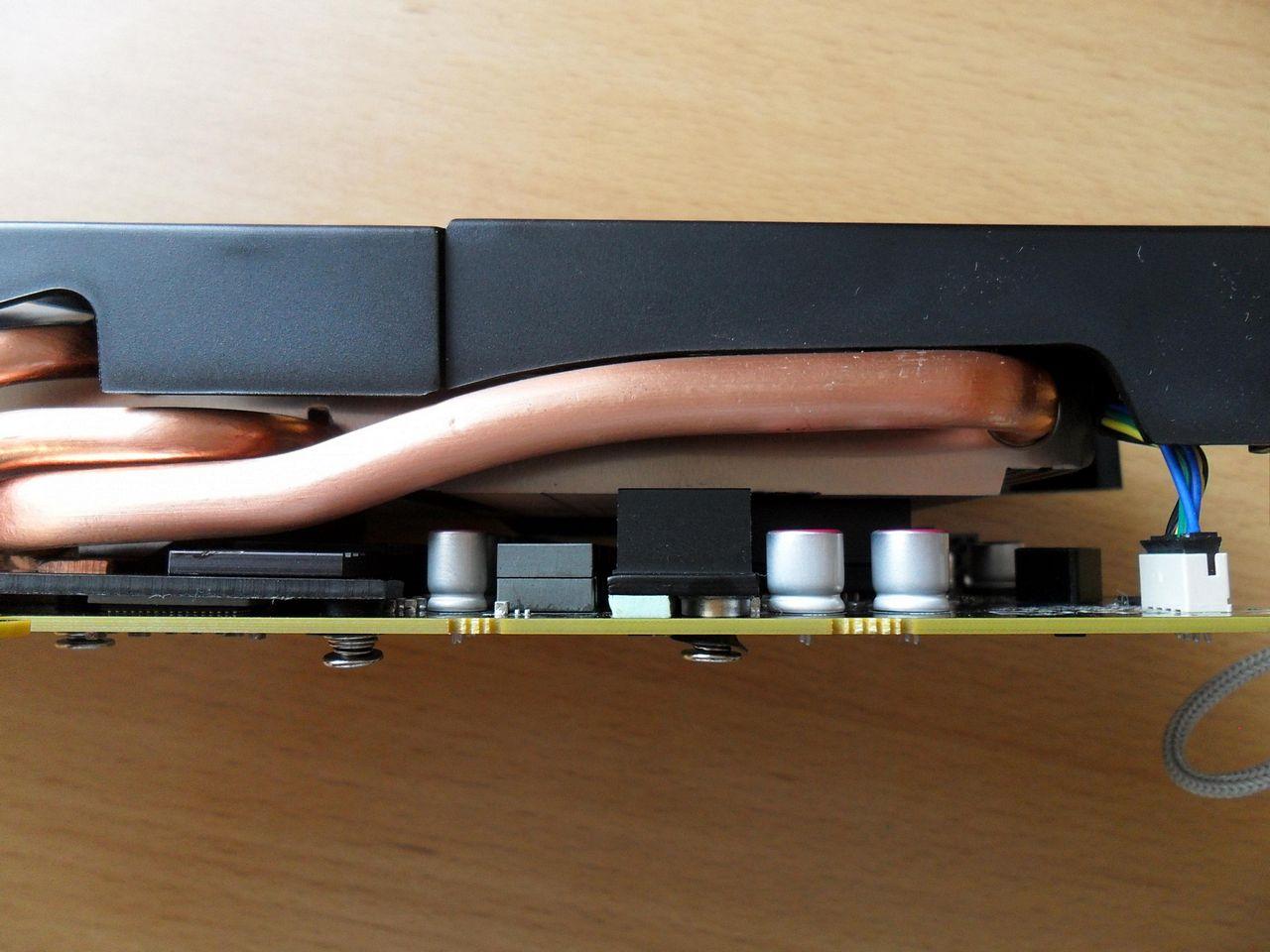 [12/10/2012] Update vom 14.10. mit neuen Luftkühlungen und cool in Szene gesetzter Hardware (12)