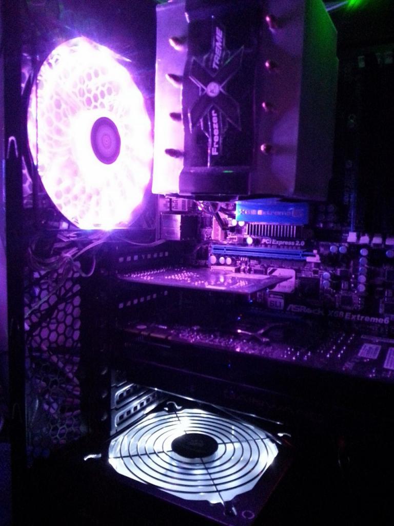 [26/10/2012] Update vom 27.10. mit neuer Hardware, die kaum zu übersehen ist. (8)