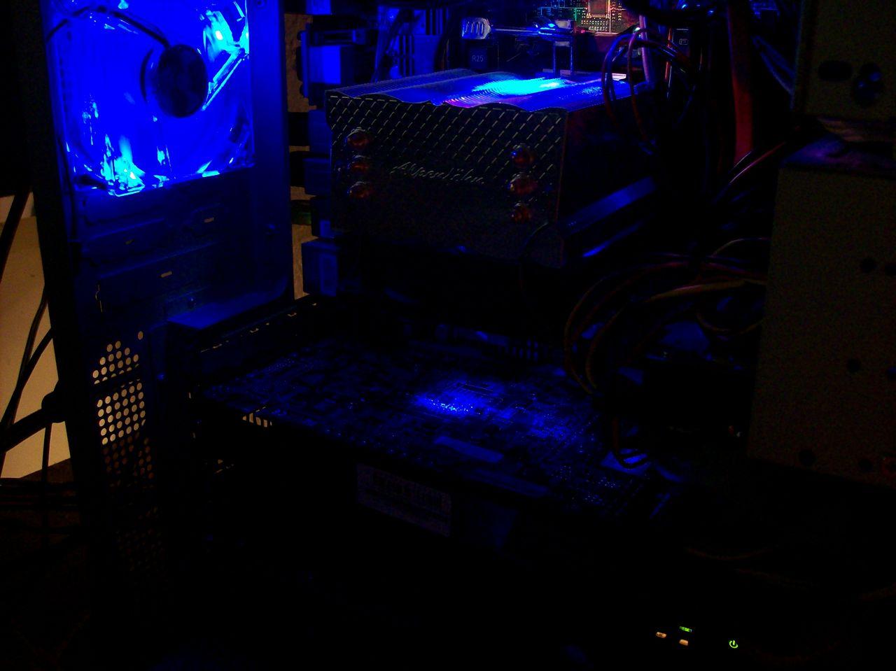 [26/10/2012] Update vom 27.10. mit neuer Hardware, die kaum zu übersehen ist. (21)
