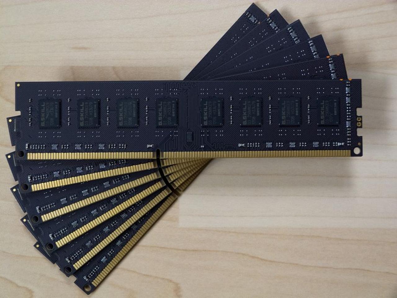 [19/10/2012] Update vom 19.10. mit haufenweise DDR-RAM gegen den Speicherhunger (5)